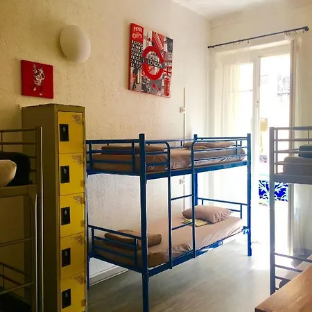 Backpackers Chez Patrick ניס