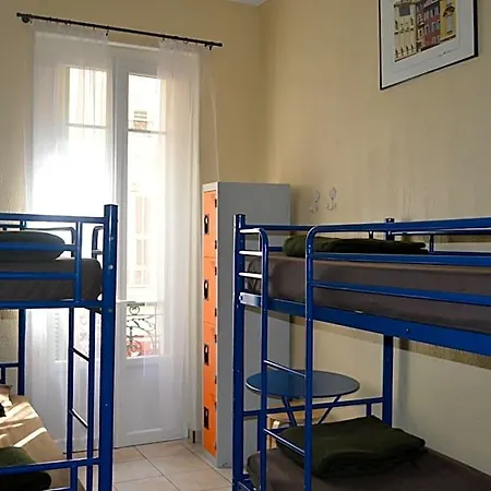 Backpackers Chez Patrick אכסניה
