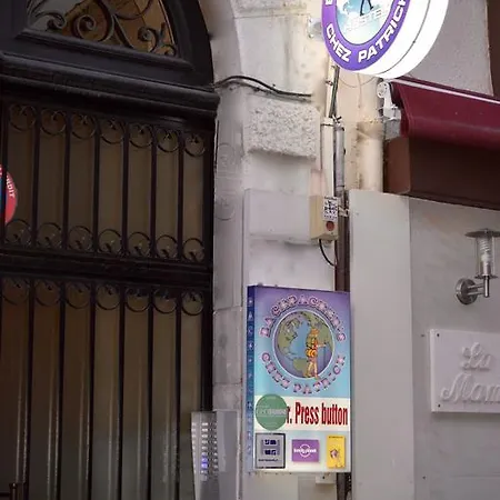 Backpackers Chez Patrick ניס