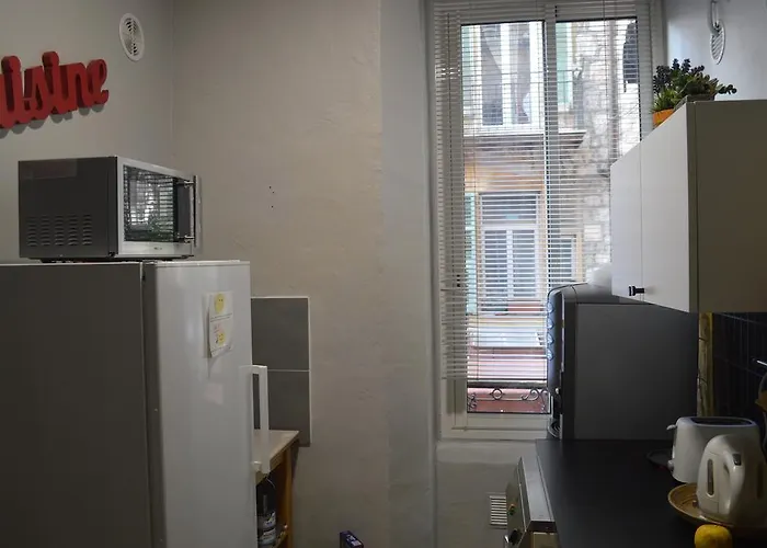 Hostel Backpackers Chez Patrick *